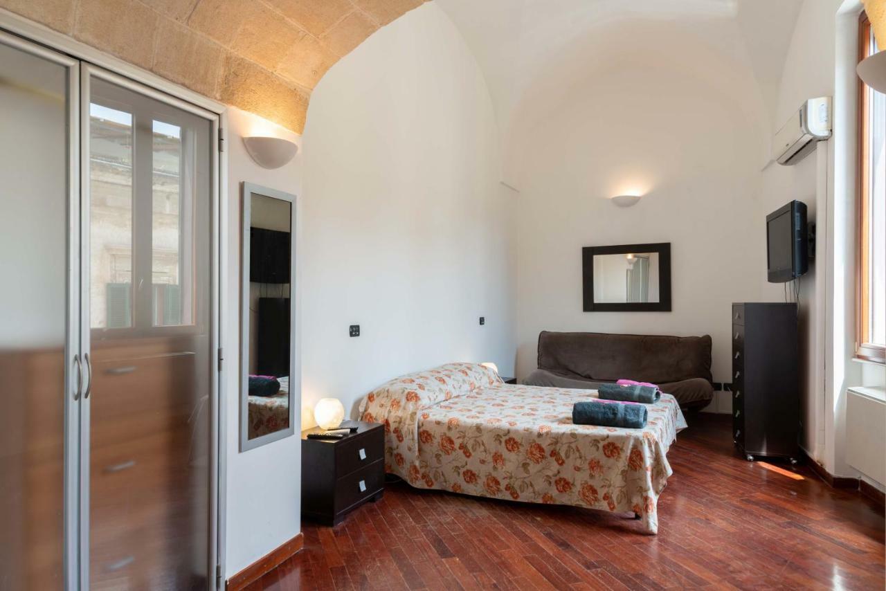 Abaca Rooms Lecce Exterior photo